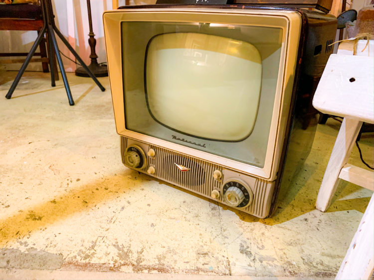 National 白黒テレビ 通販対象商品 和音 ほっこりと 心あたたまる癒やしの空間 栃木県宇都宮市の珈琲 雑貨店 National 白黒テレビ 通販対象商品 和音 ほっこりと 心あたたまる癒やしの空間 栃木県宇都宮市の珈琲 雑貨店